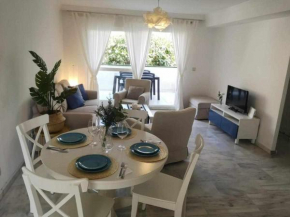 Duplex in Lunamar Complex